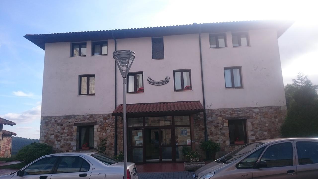 Hotel Santuario Urkiola - Lagunetxea Urquiola Exteriör bild