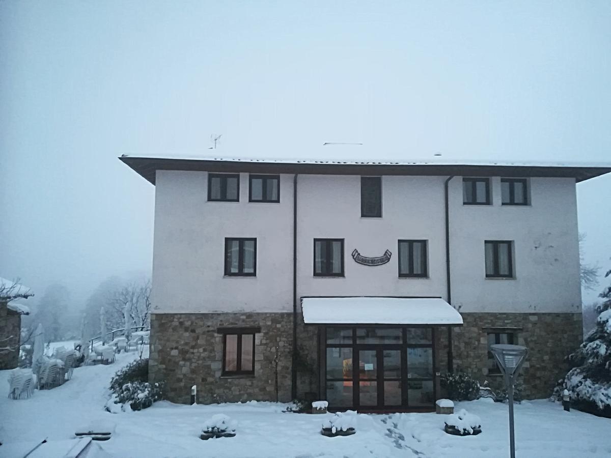 Hotel Santuario Urkiola - Lagunetxea Urquiola Exteriör bild